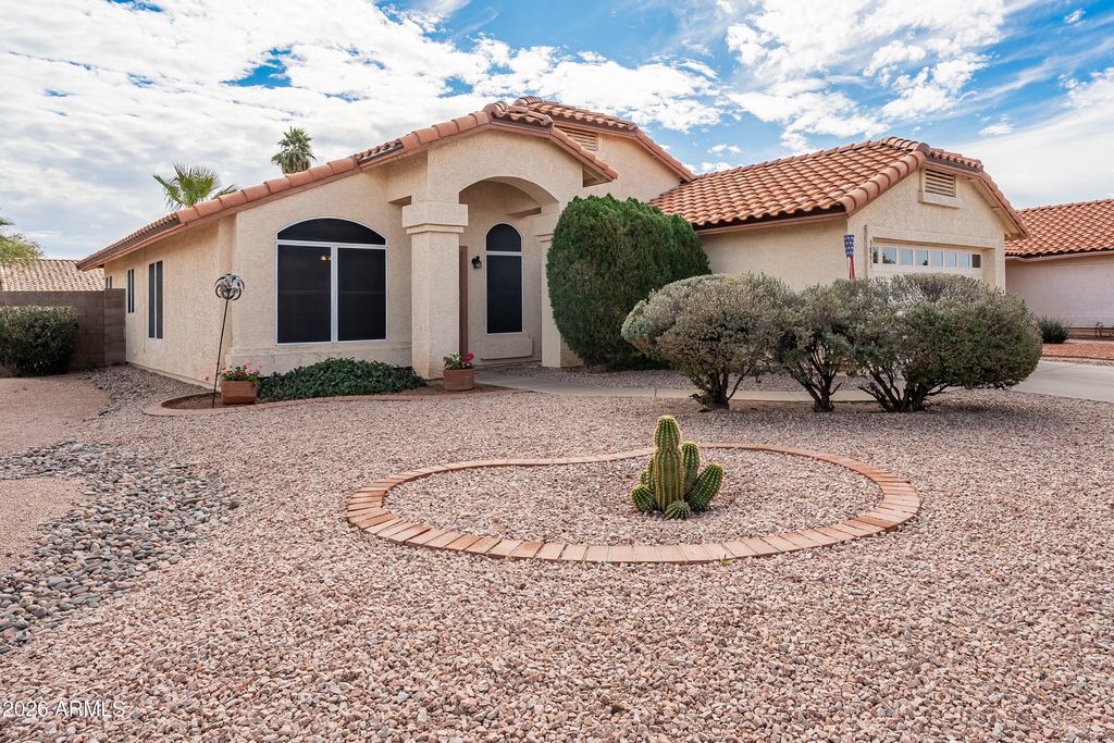 Photo of 5851 W Venus Way, Chandler, AZ 85226 (MLS # 6975136)