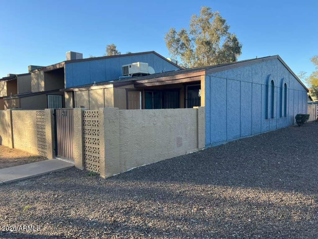 Photo of 3645 N 69th Avenue #87, Phoenix, AZ 85033 (MLS # 6977932)