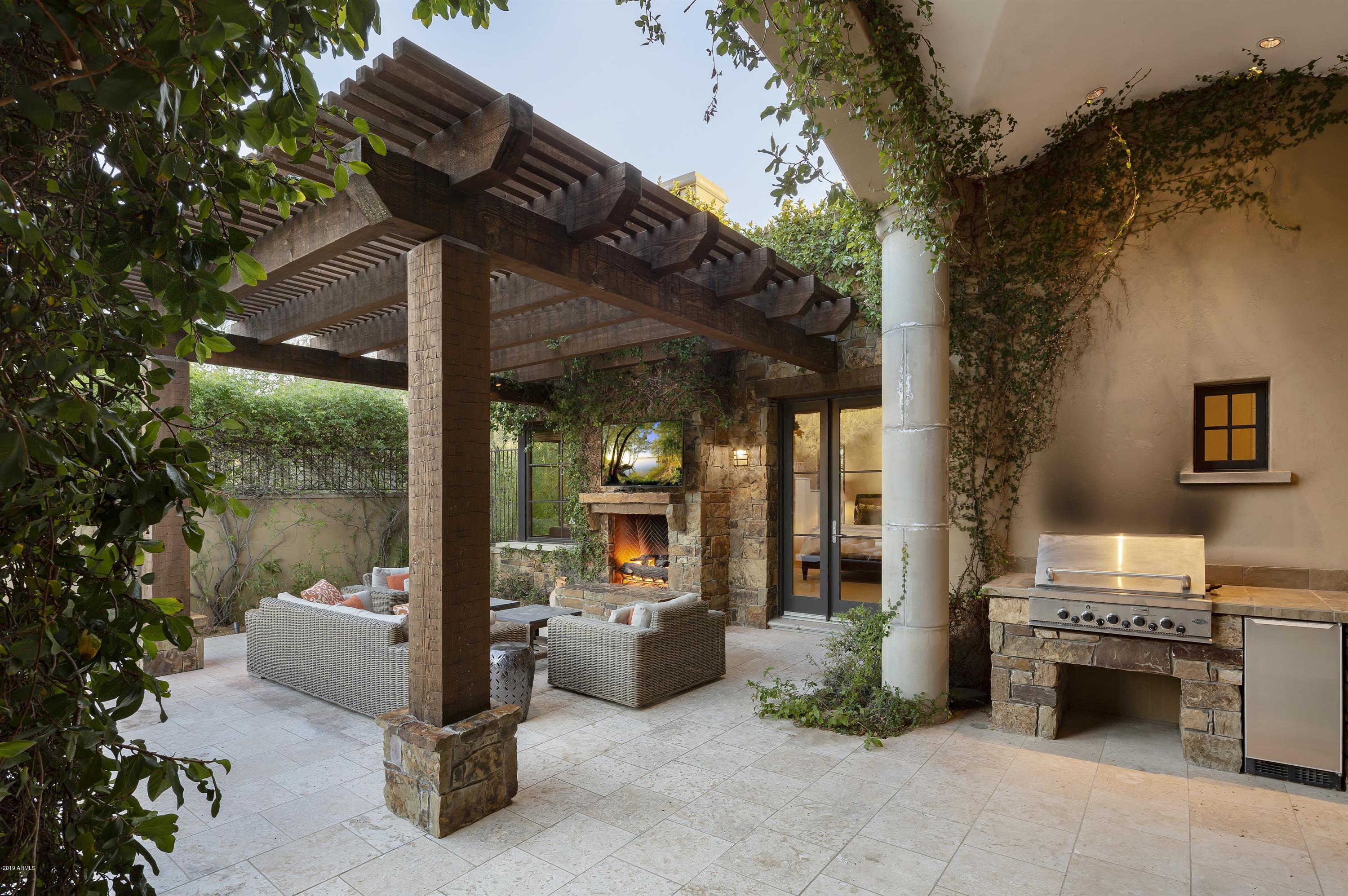 Estancia - Residential