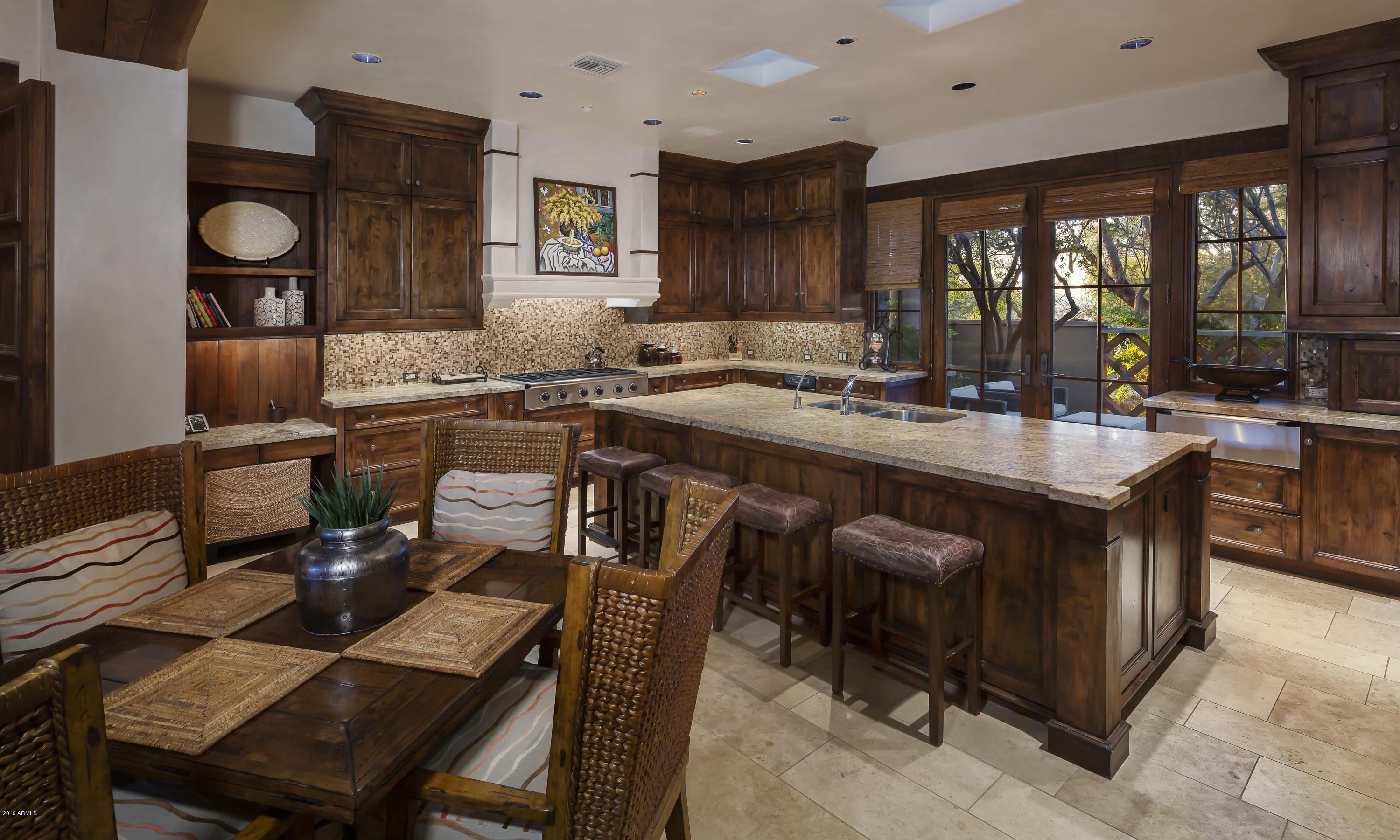 Estancia - Residential