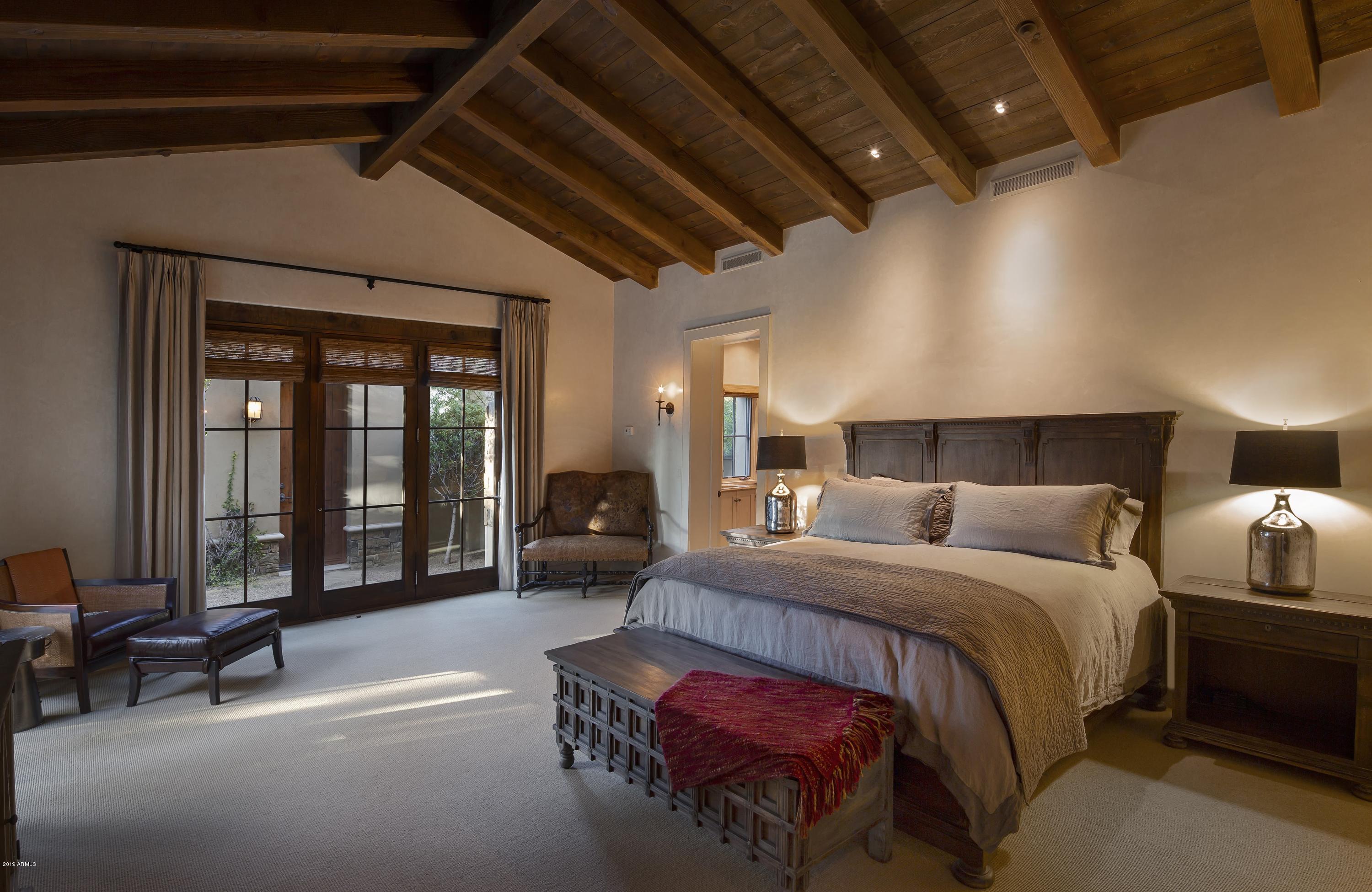 Estancia - Residential