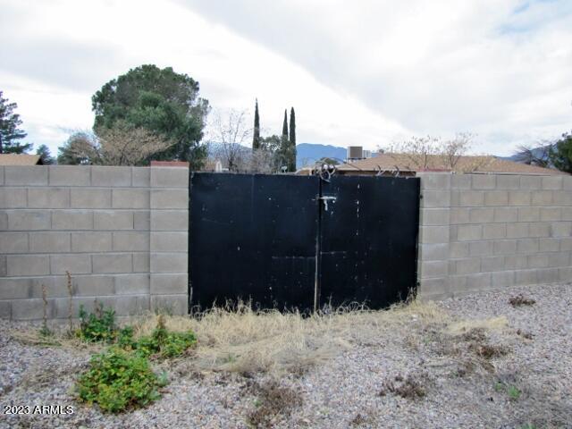 VISTA VILLAGE 1 - Residential Lease