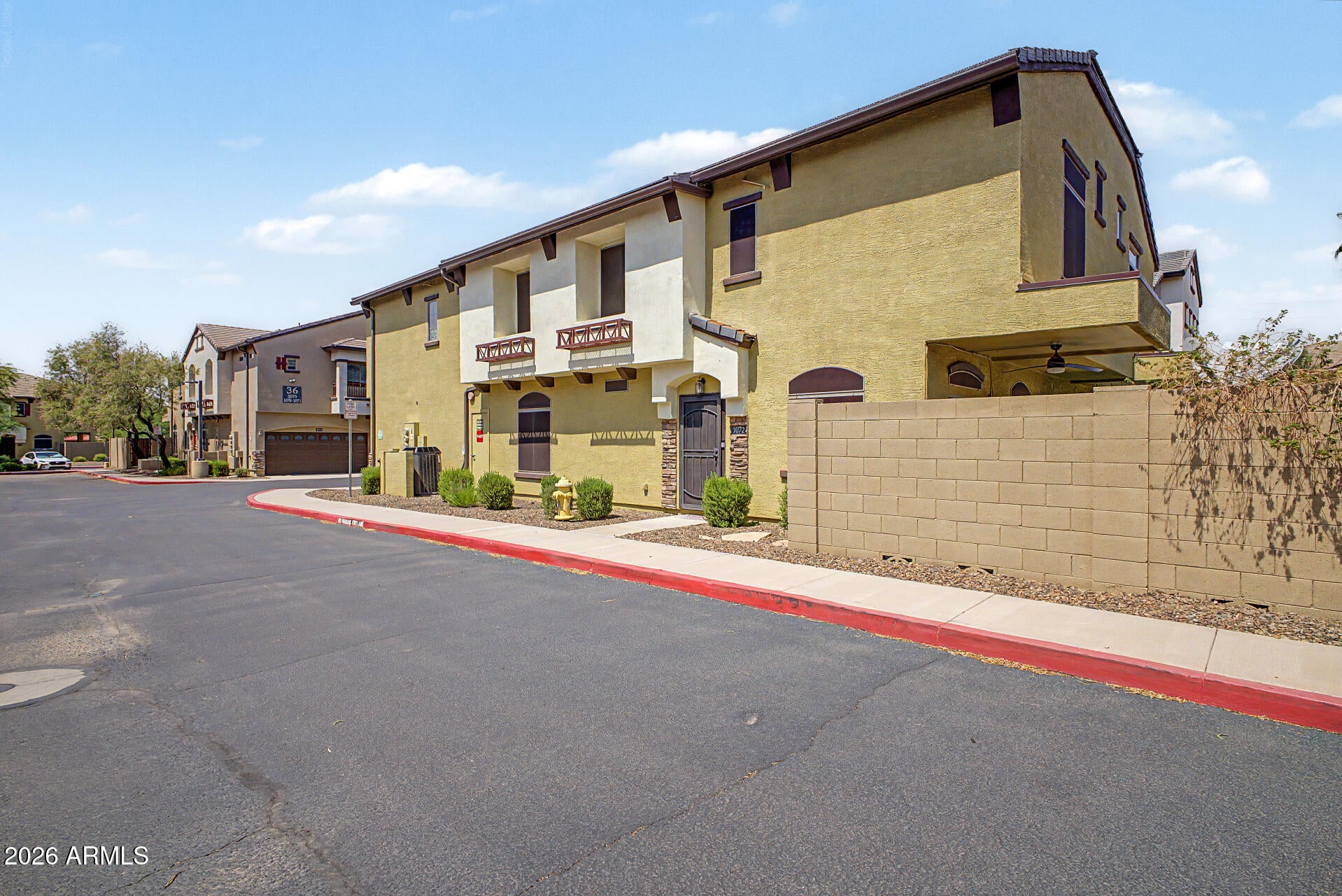 2725 E MINE CREEK Road 1072