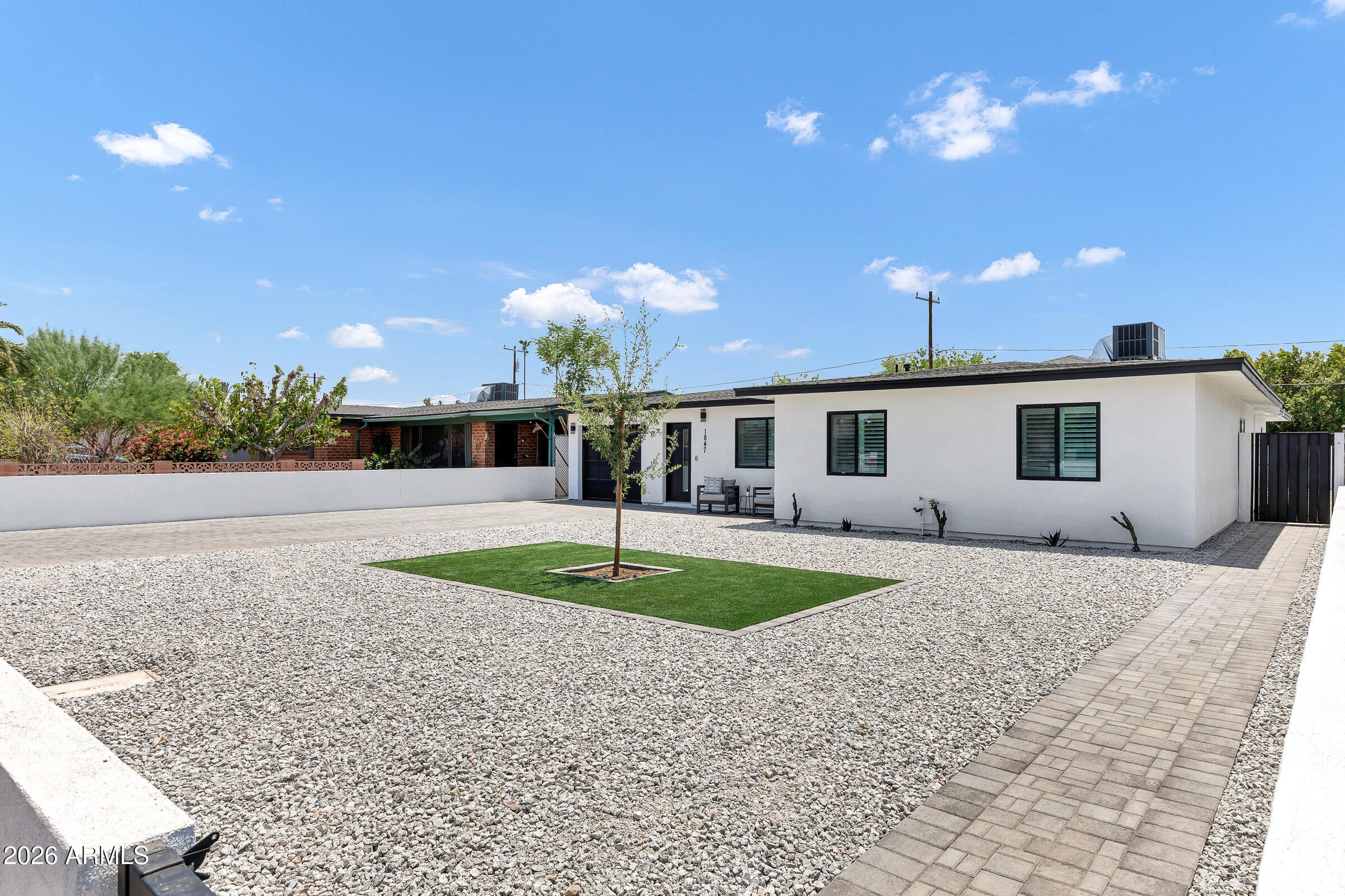 1847 E Coronado Road