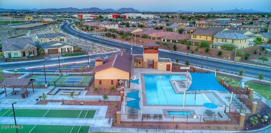 Photo of 9382 W Louise Drive, Peoria, AZ 85383 (MLS # 6992342)