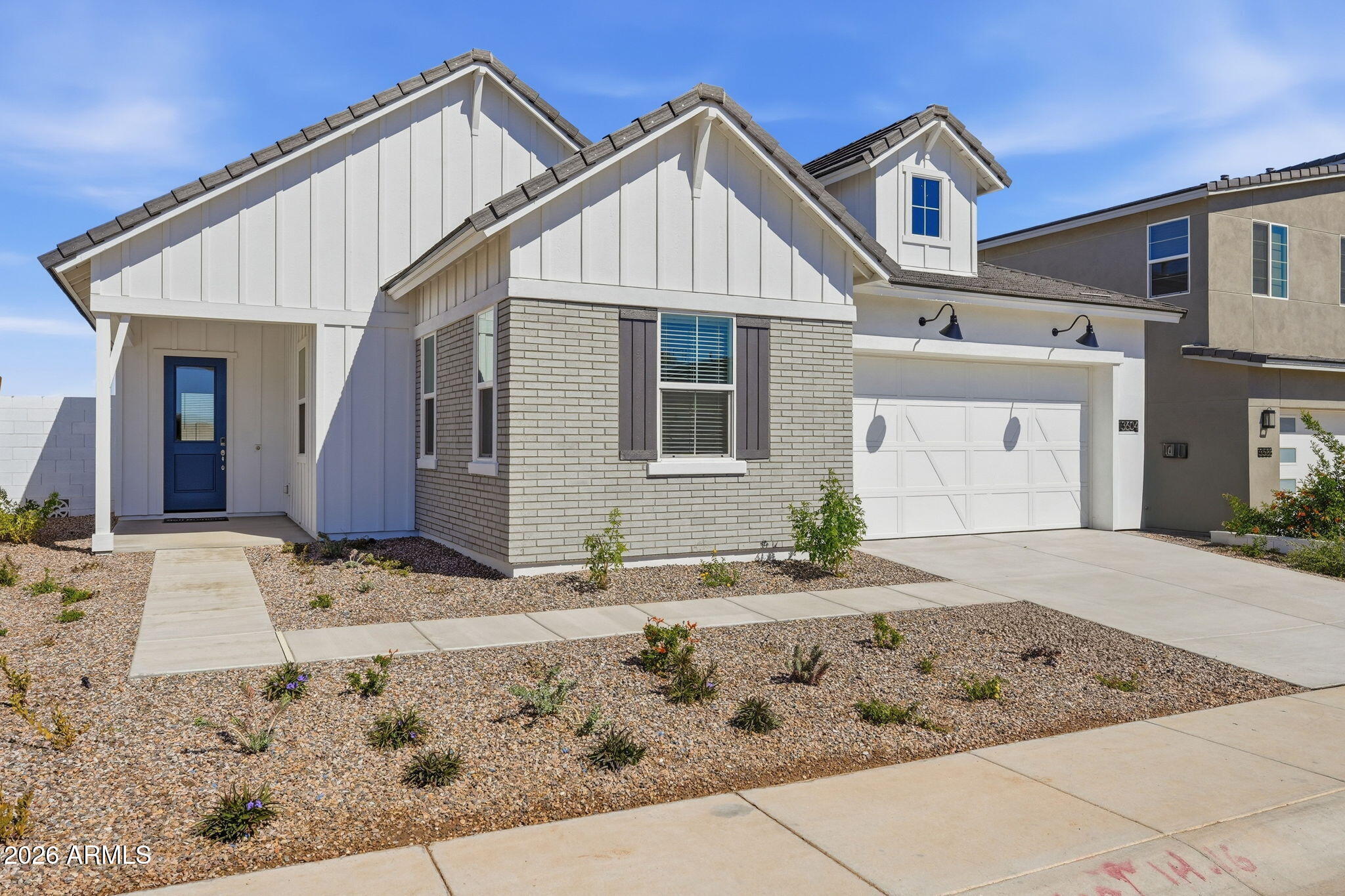 3604 W HORSE TRAIL Way