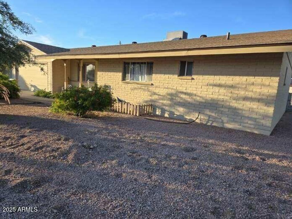 Photo of 860 E Kachina Avenue, Apache Junction, AZ 85119 (MLS # 6957174)