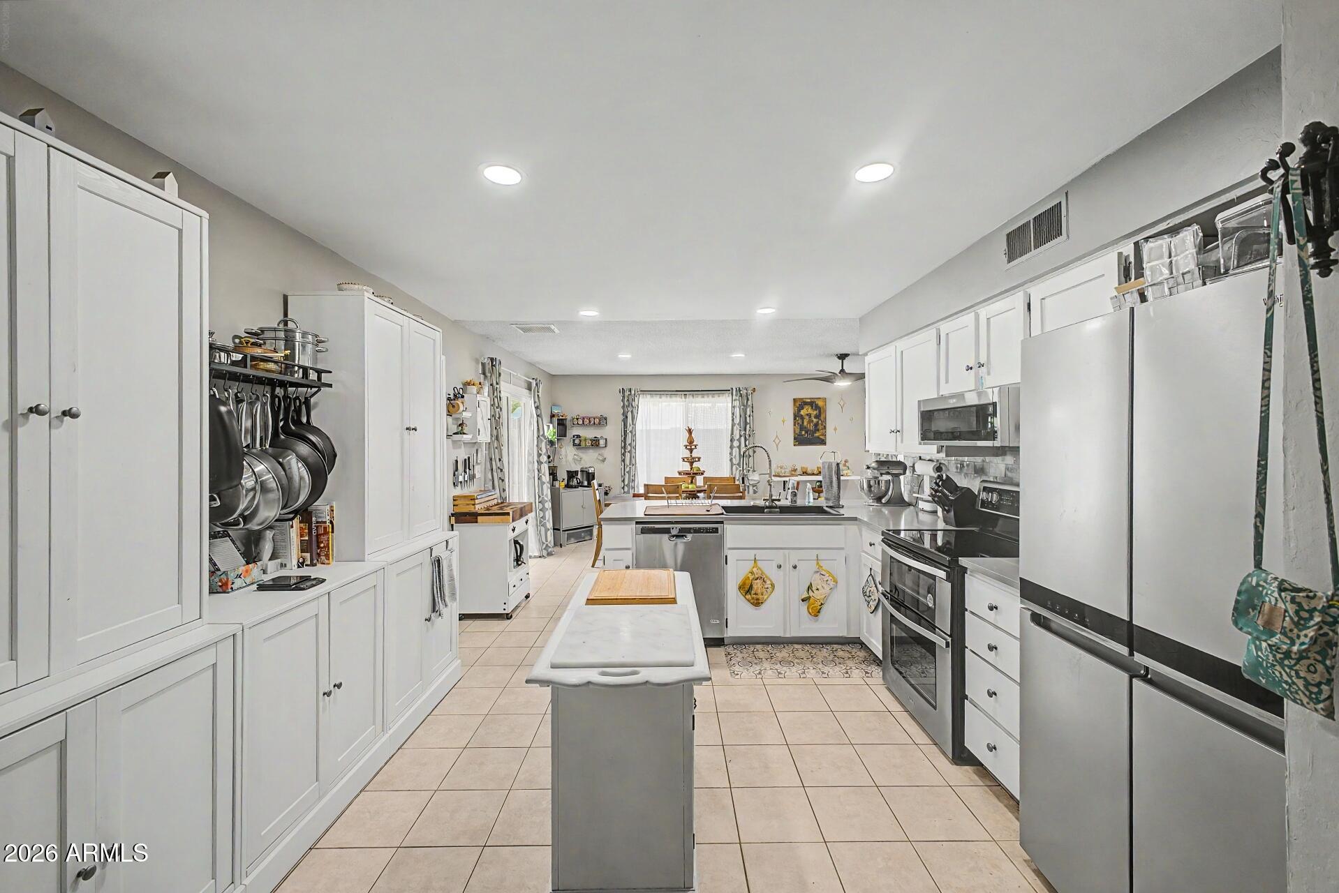 PEPPERWOOD CHANDLER UNIT 1 - Residential