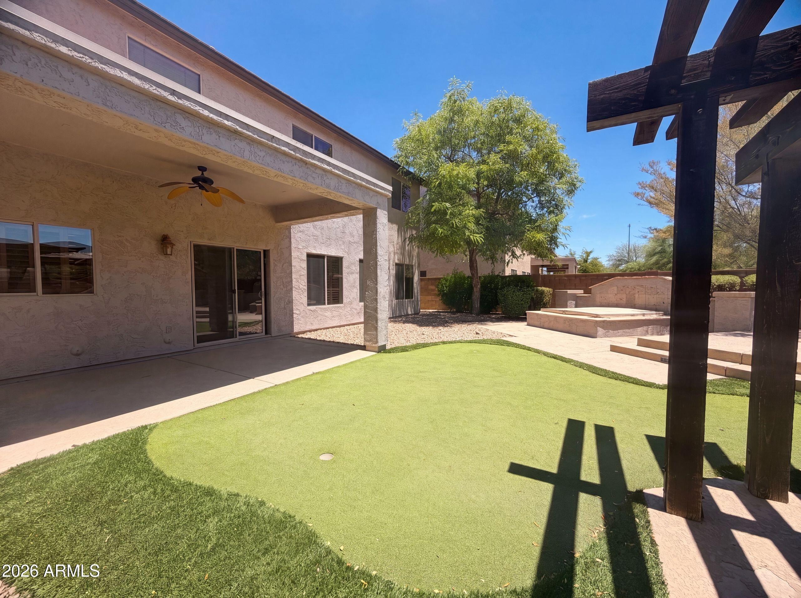 7533 W RUSHMORE Way