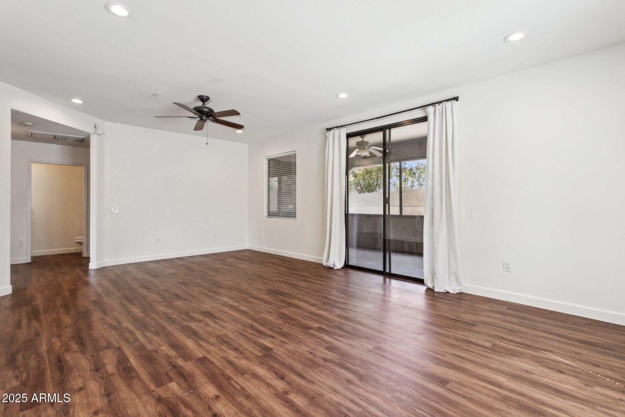 15252 N 100TH Street 1147
