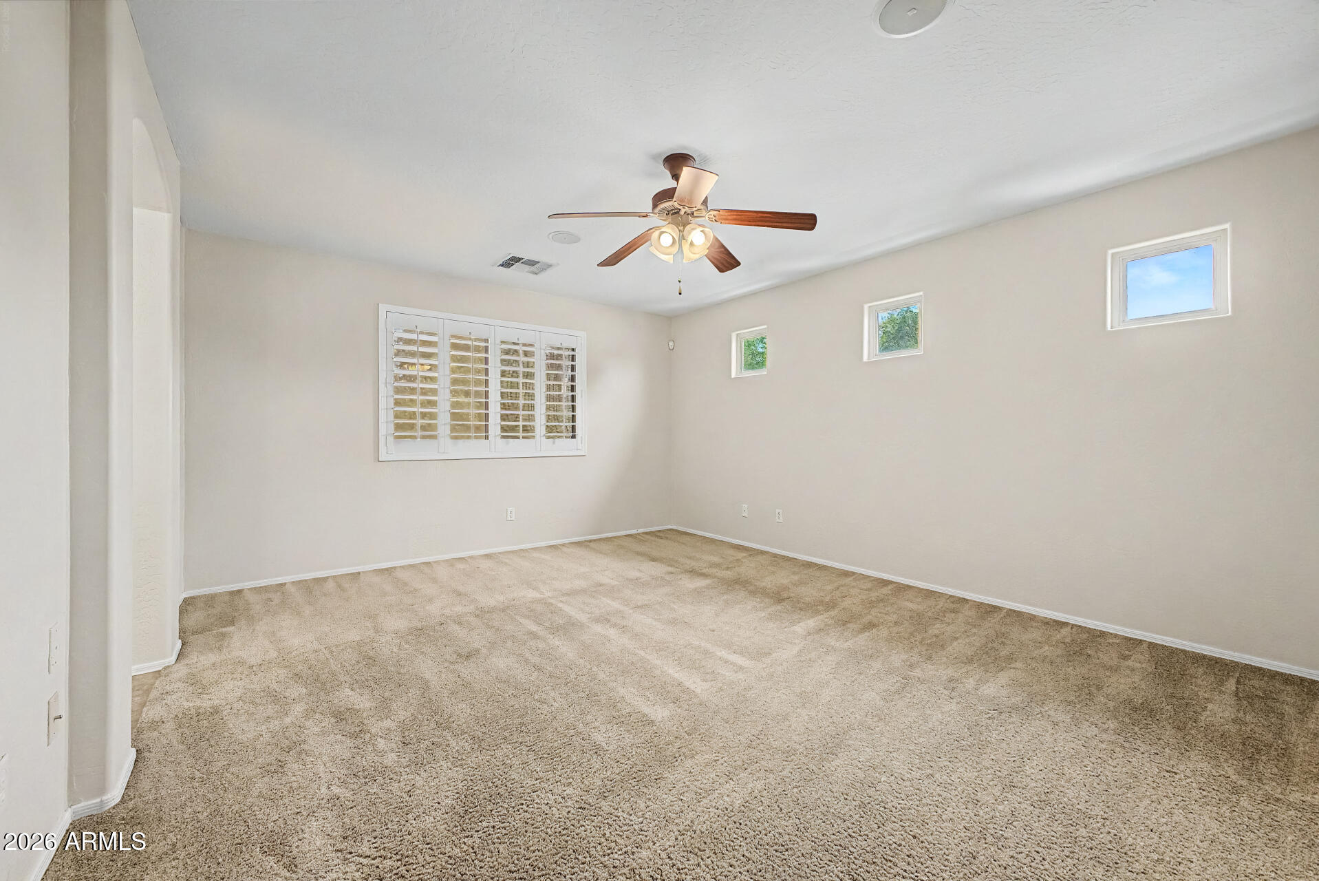 CANYON TRAILS 3L - Residential