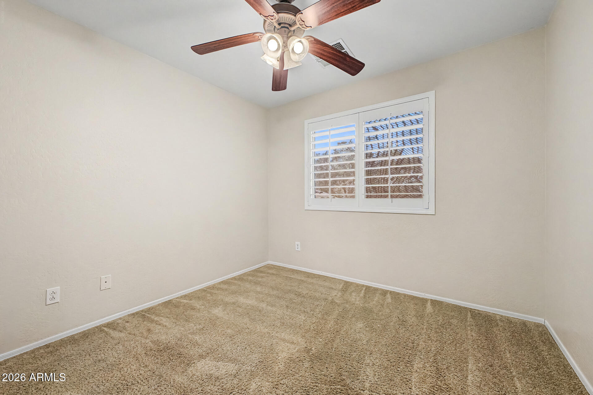 CANYON TRAILS 3L - Residential