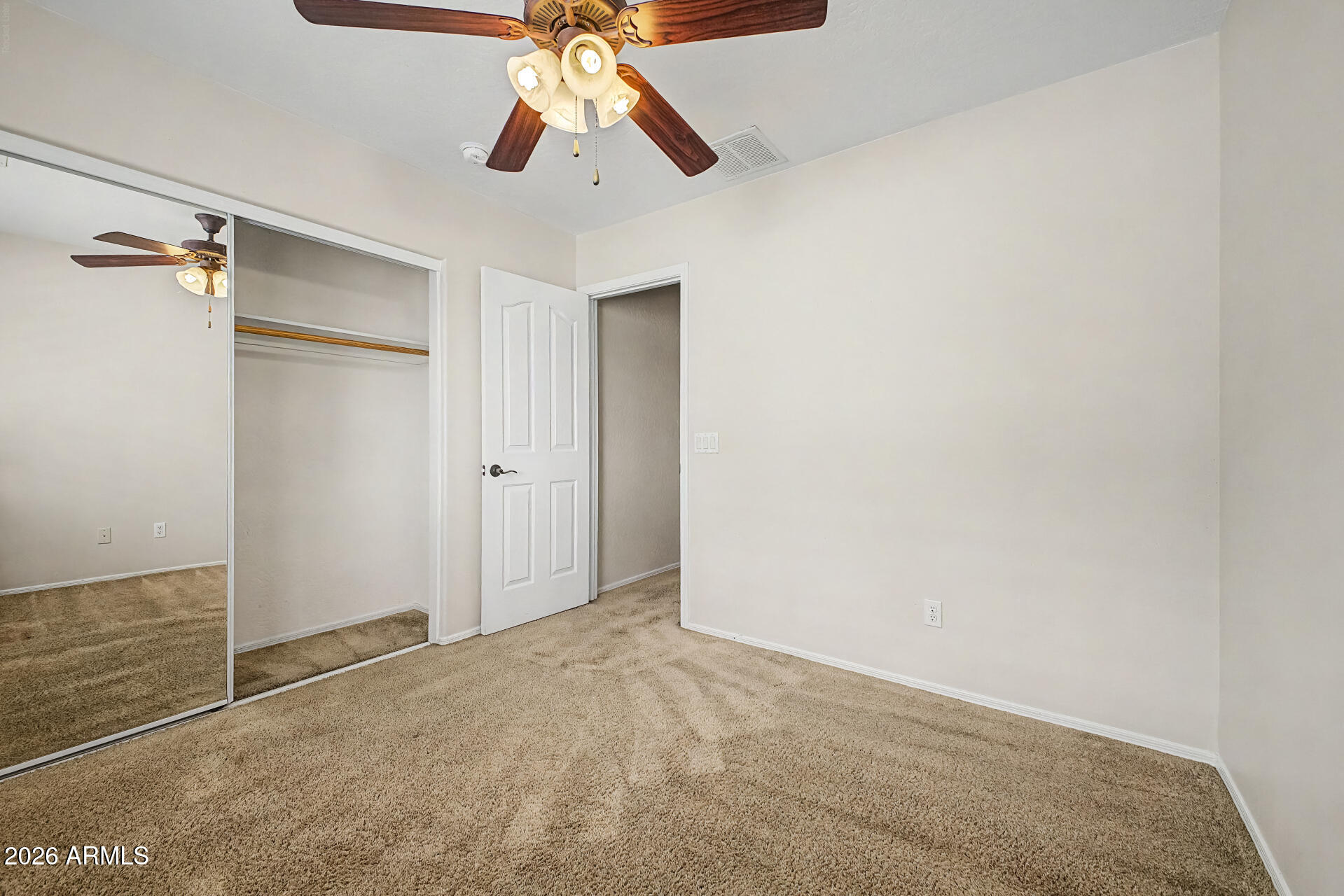 CANYON TRAILS 3L - Residential