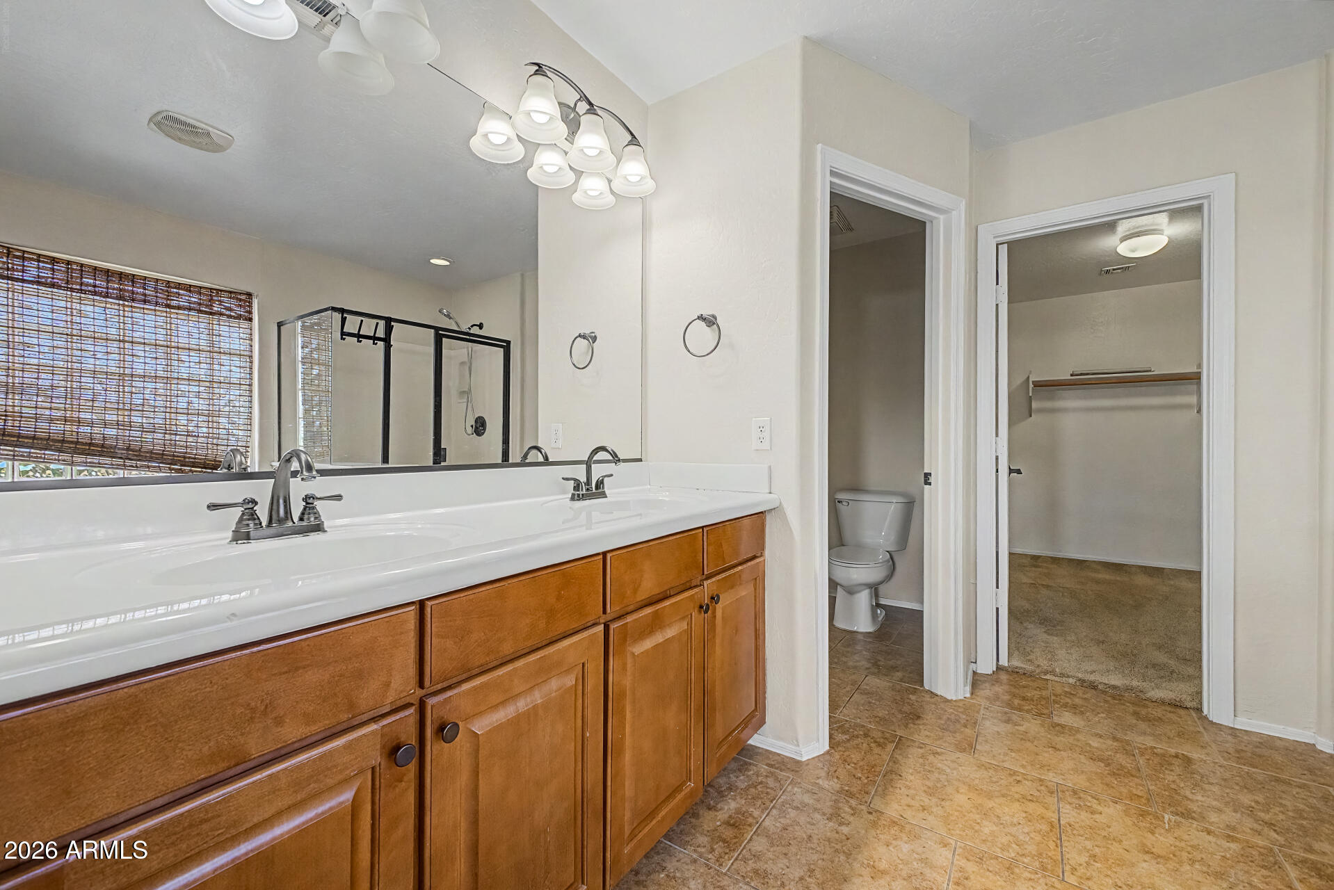 CANYON TRAILS 3L - Residential