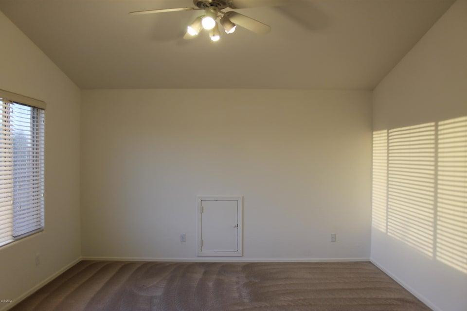 12124 N 142ND Drive