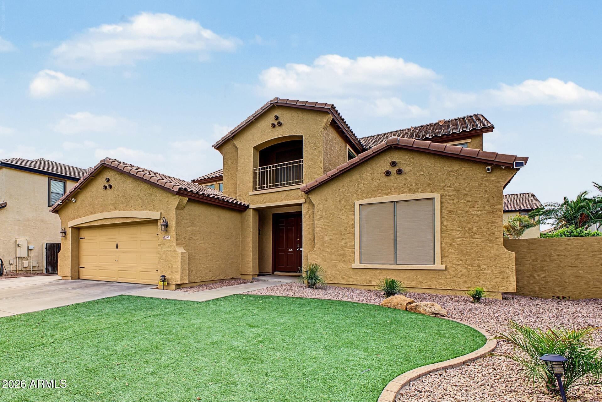 3541 E COCONINO Way