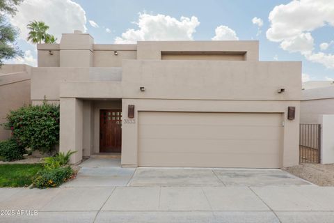 3033 E CLAREMONT Avenue Phoenix AZ 85016