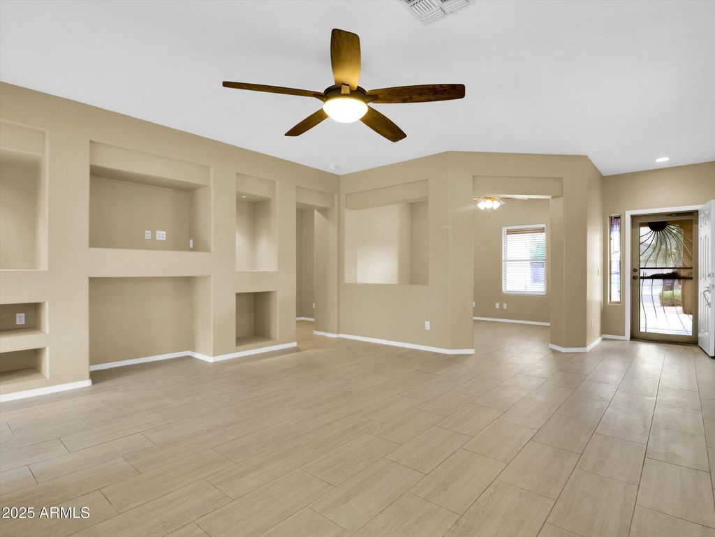 Photo of 12916 W Crittenden Lane, Avondale, AZ 85392 (MLS # 6932297)