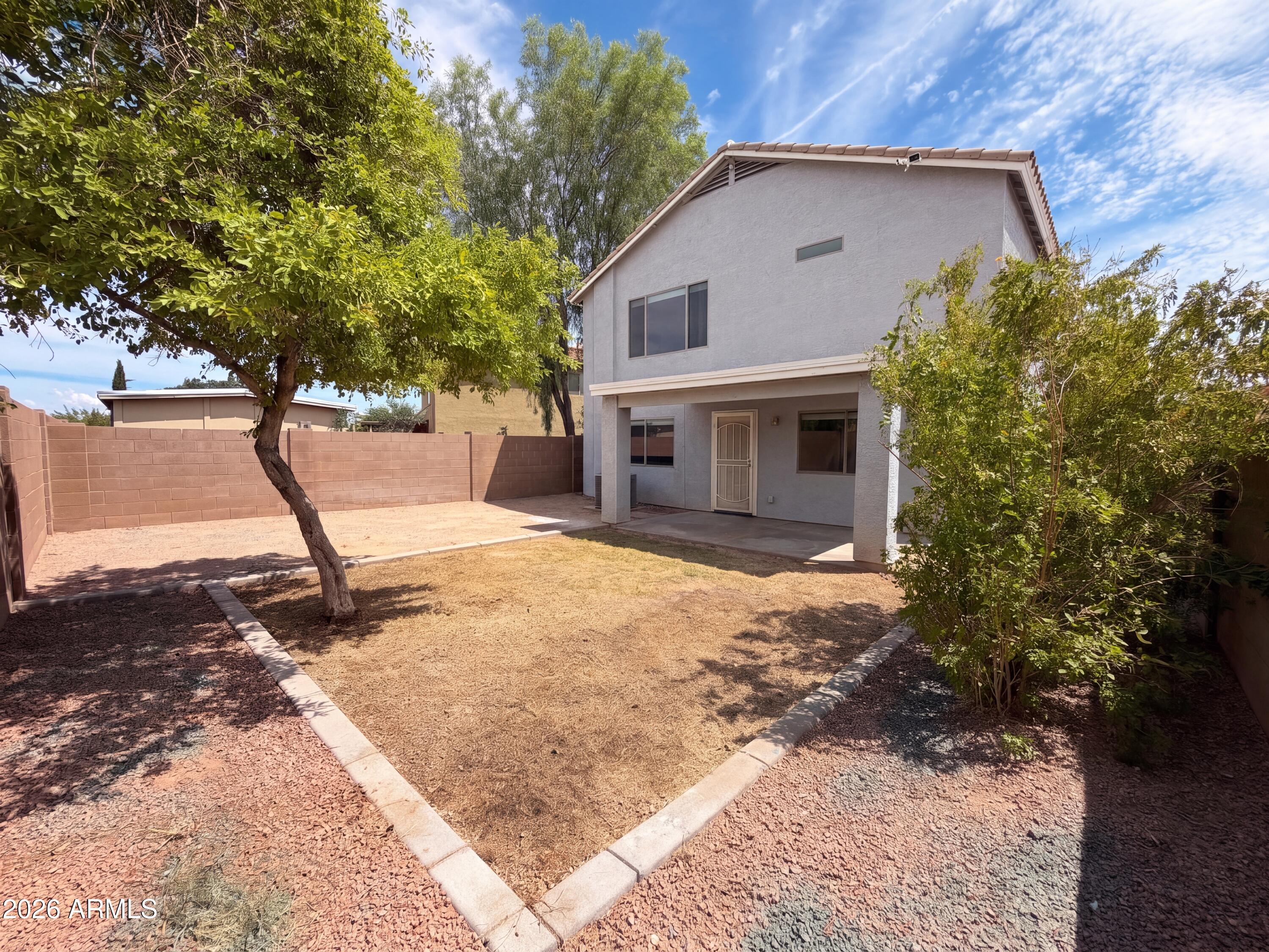 1390 E RYAN Road