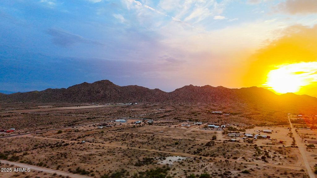 Photo of 0 N Sunspot Way Lot #2 1.34 Acres, Maricopa, AZ 85139 (MLS # 6929888)