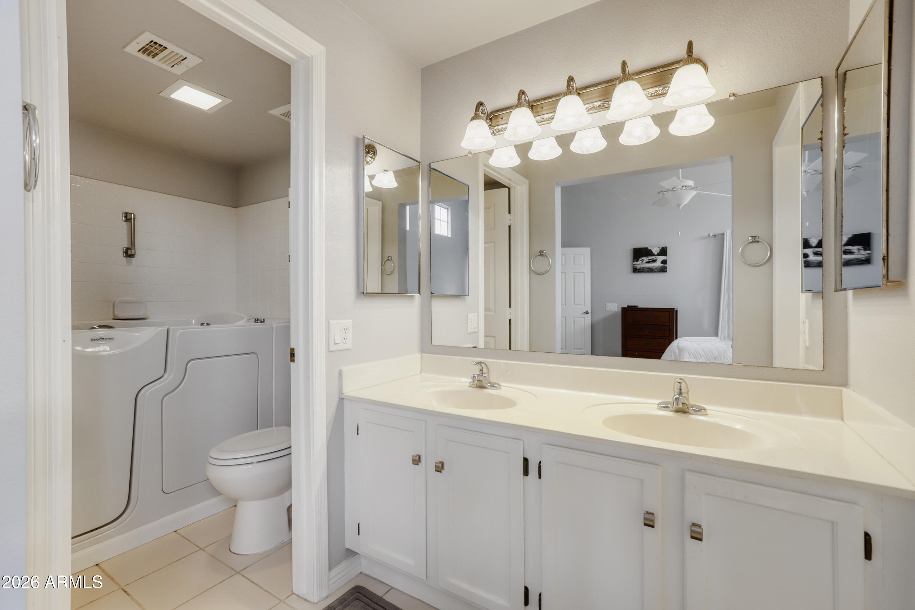ZUNI VILLAGE LT 4001-4276 A B1-B4 C-E F1-F4 G-Z - Residential