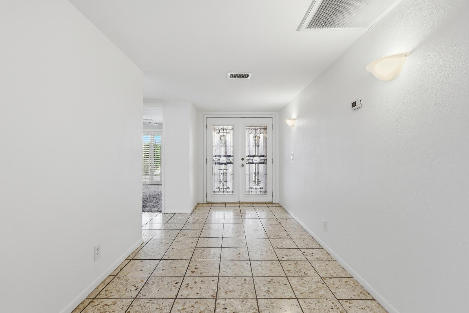 7814 E MacKenzie Drive