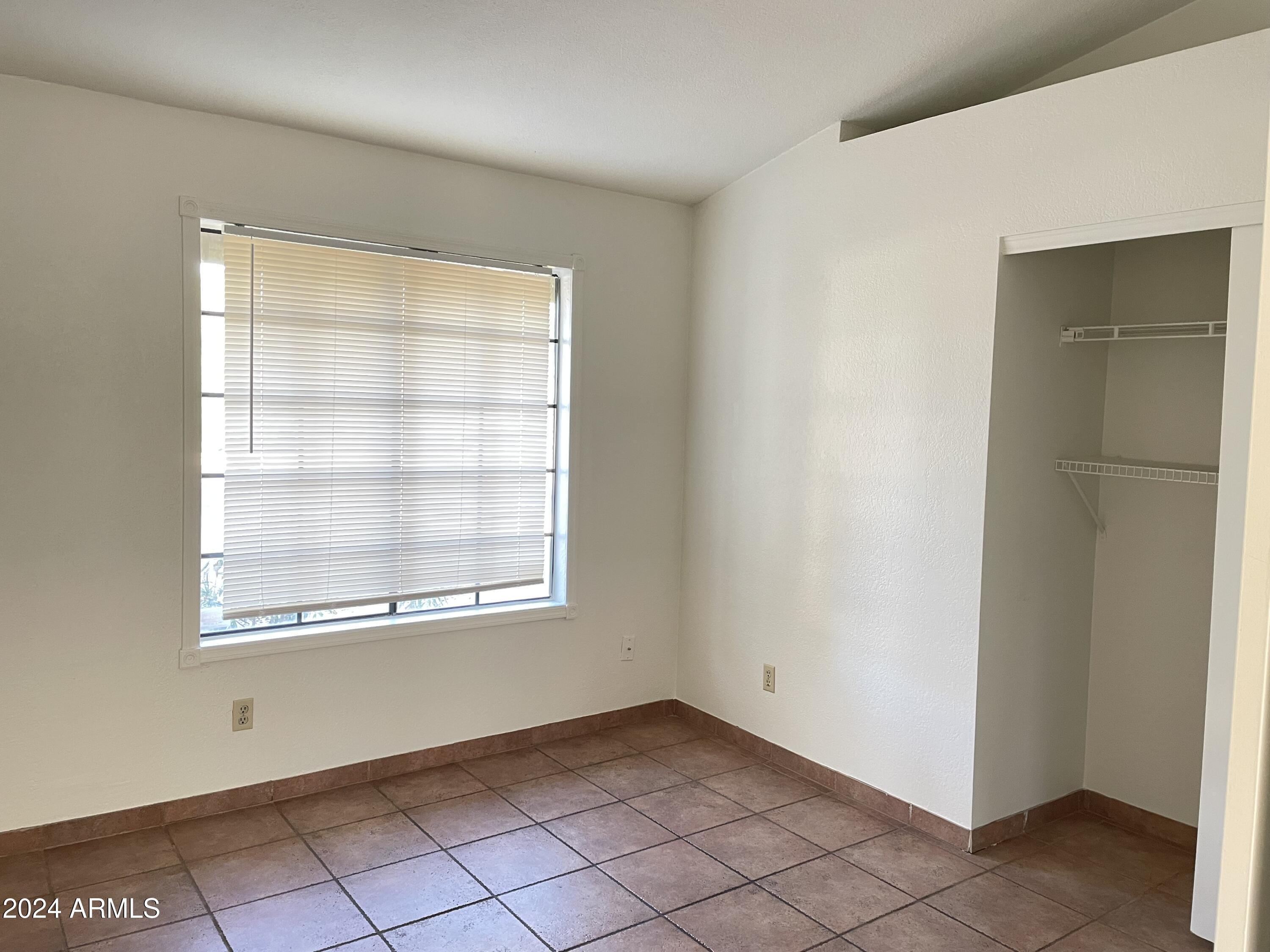 1609 N LONGMORE Street