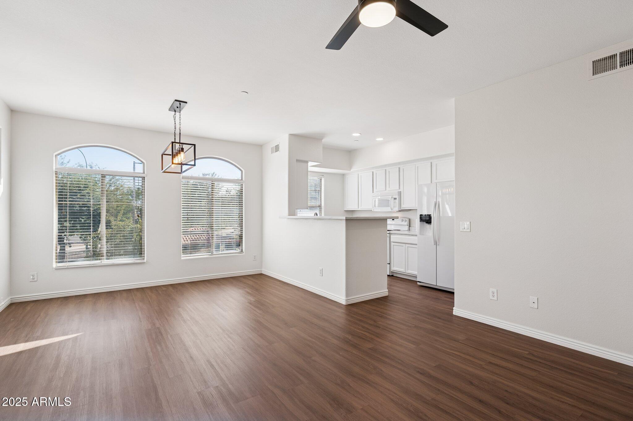 900 S 94TH Street 1079