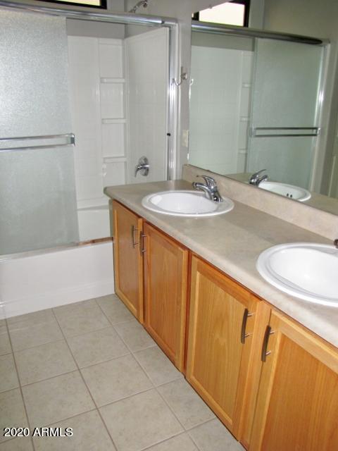 THE LEGENDS AT VALIENTE - Residential Lease