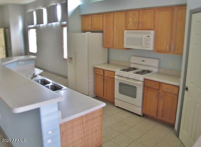 THE LEGENDS AT VALIENTE - Residential Lease
