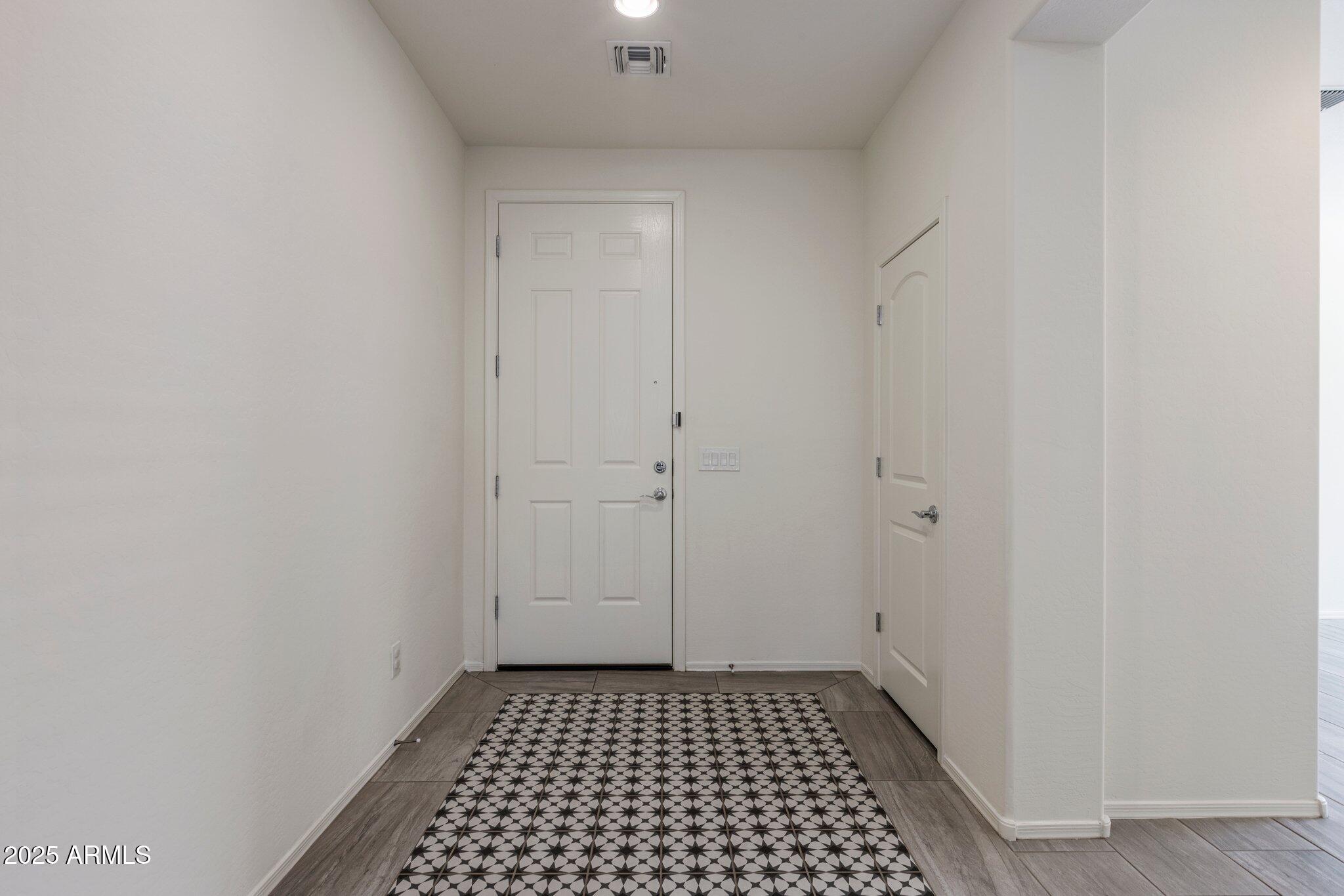 Homes 2 23097 E CAMINA BUENA Vista
