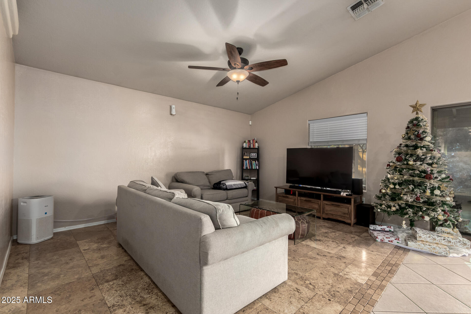 11404 W CABRILLO Drive