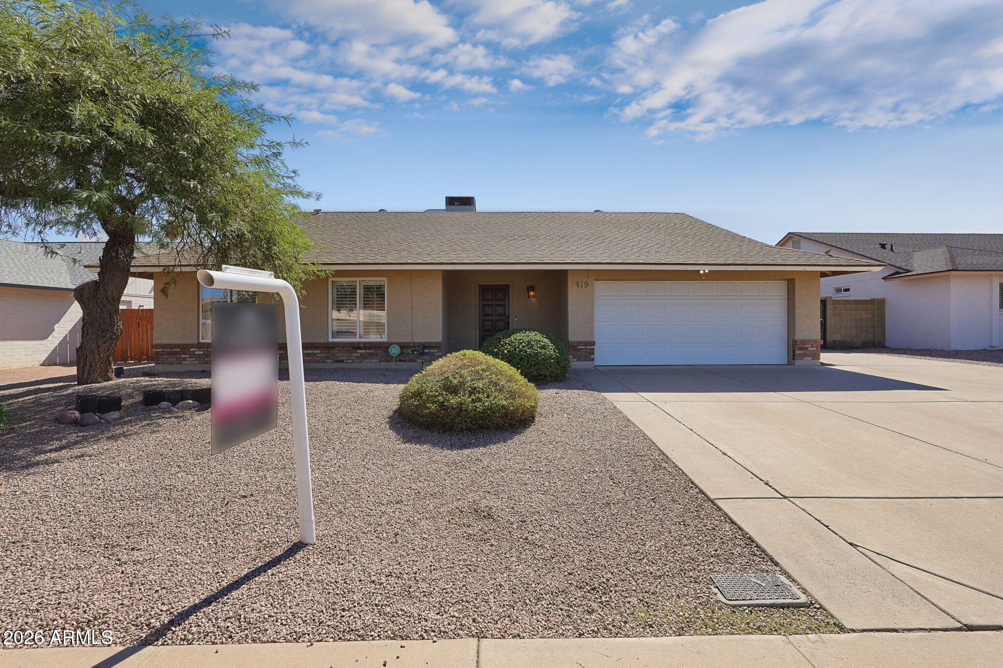 819 W Lodge Drive
