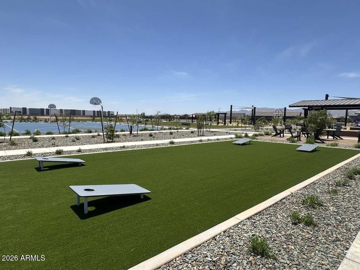 STONEBRIDGE MANOR PARCEL - Residential
