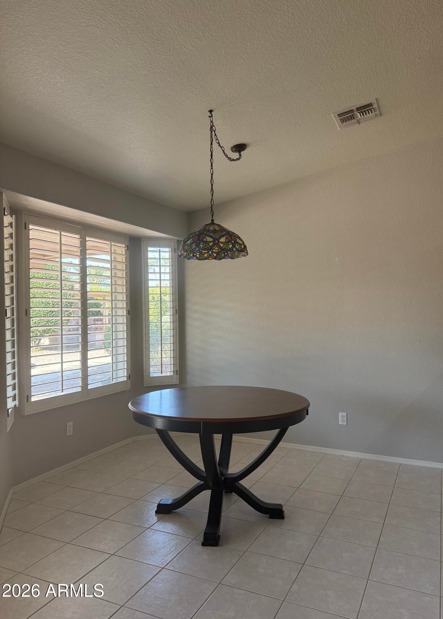 1460 E LA COSTA Drive