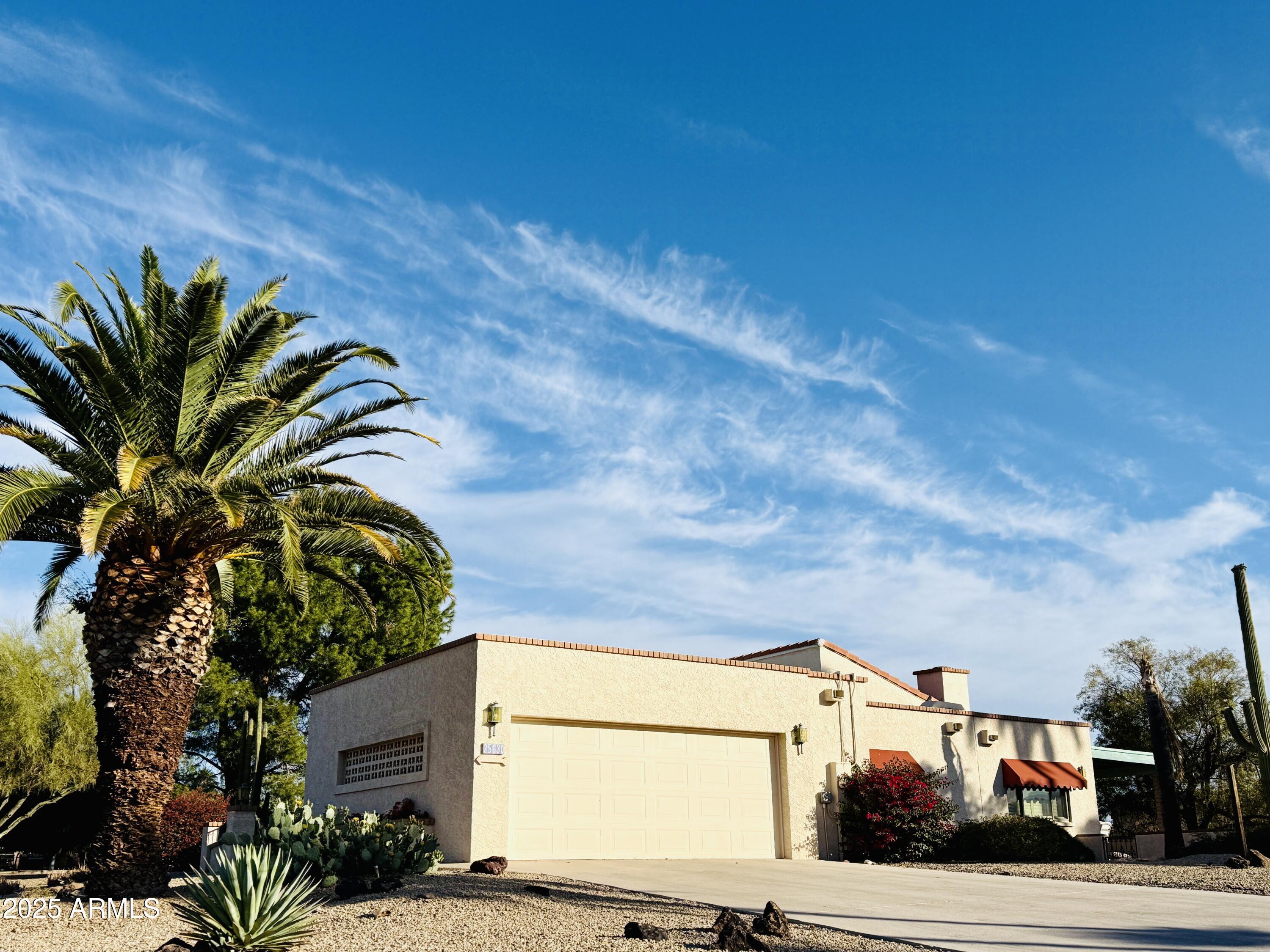 25630 N DESOTO Lane