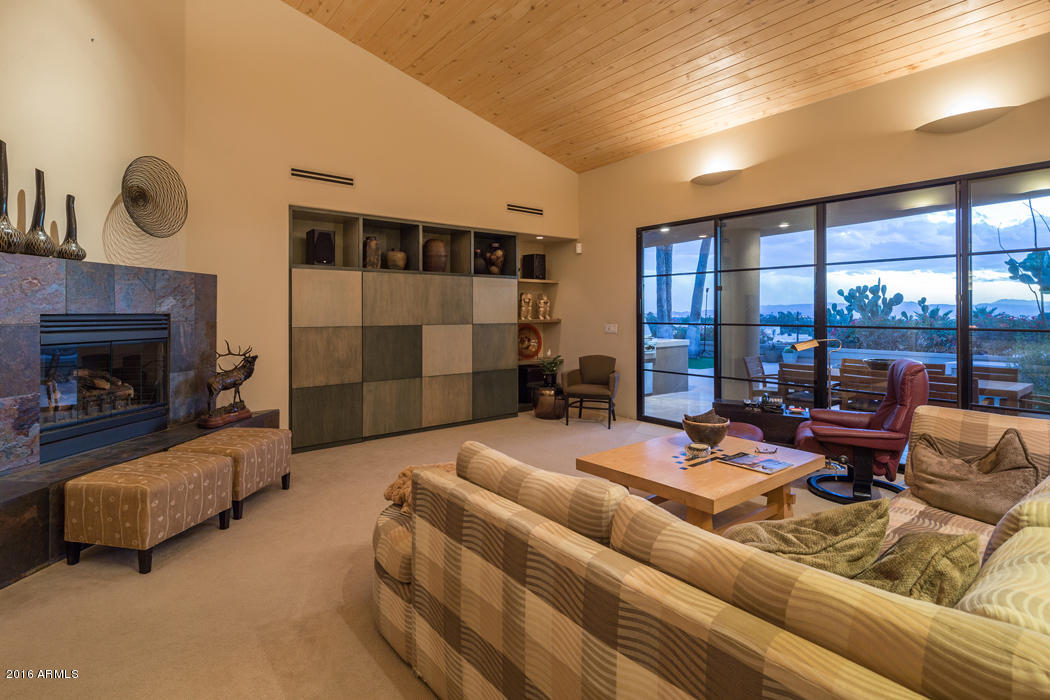RED ROCK - Residential