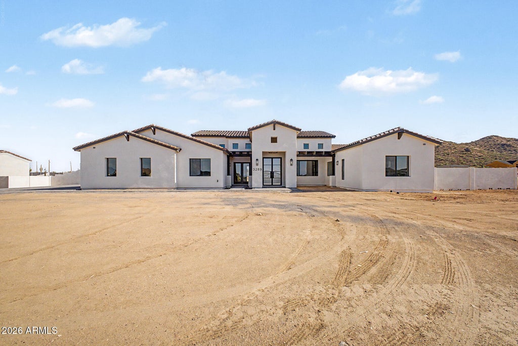 Photo of 3289 W Lind Road, Queen Creek, AZ 85144 (MLS # 7060005)