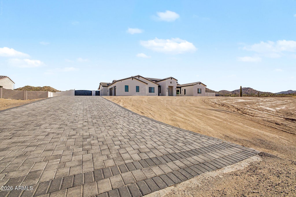 Photo of 3289 W Lind Road, Queen Creek, AZ 85144 (MLS # 7060005)