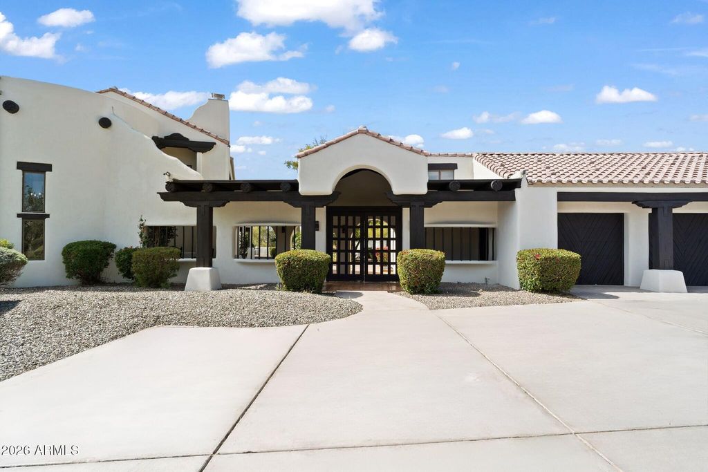 Photo of 6825 E Pinnacle Vista Drive, Scottsdale, AZ 85266 (MLS # 6996905)