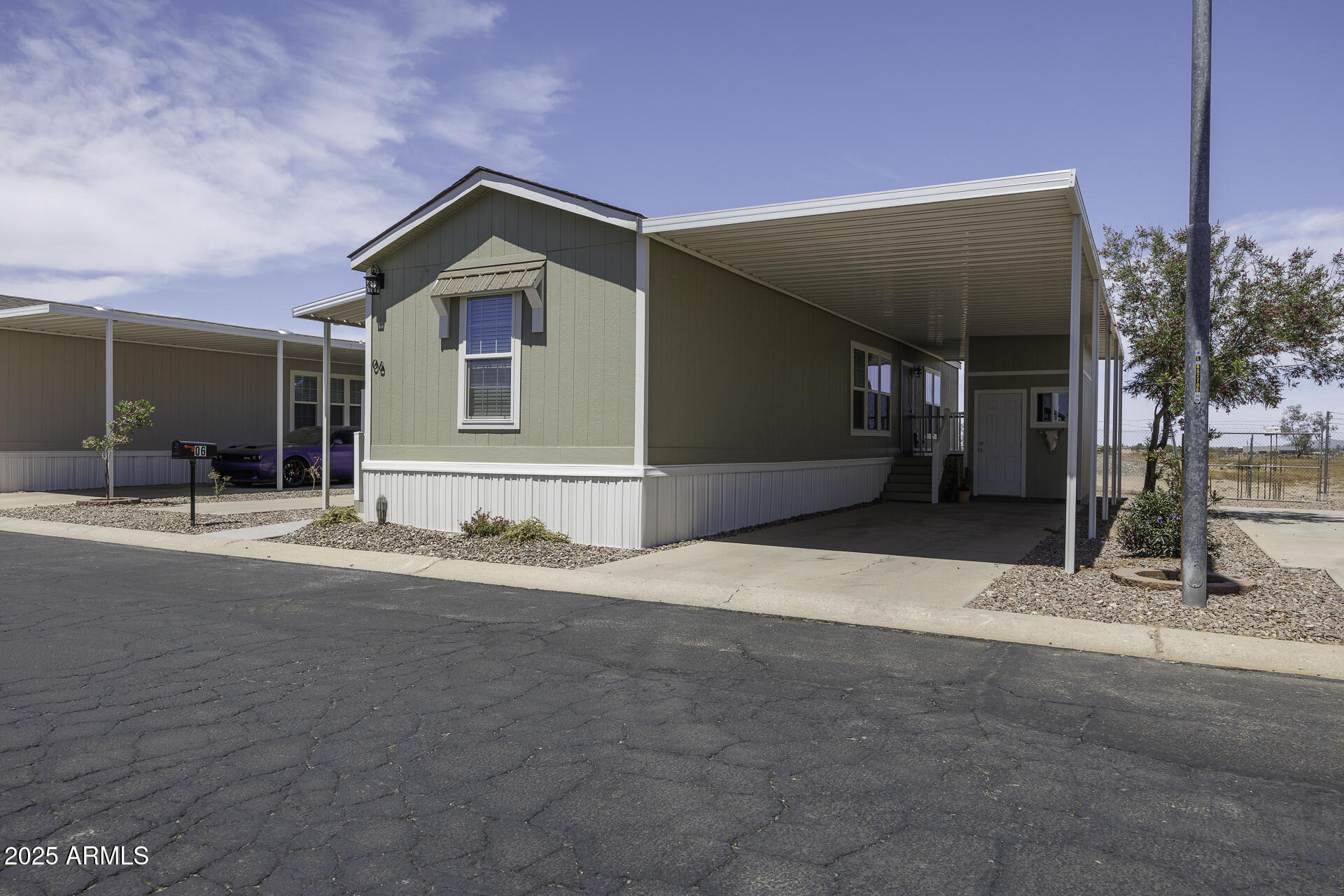 426 W COTTONWOOD Lane 28