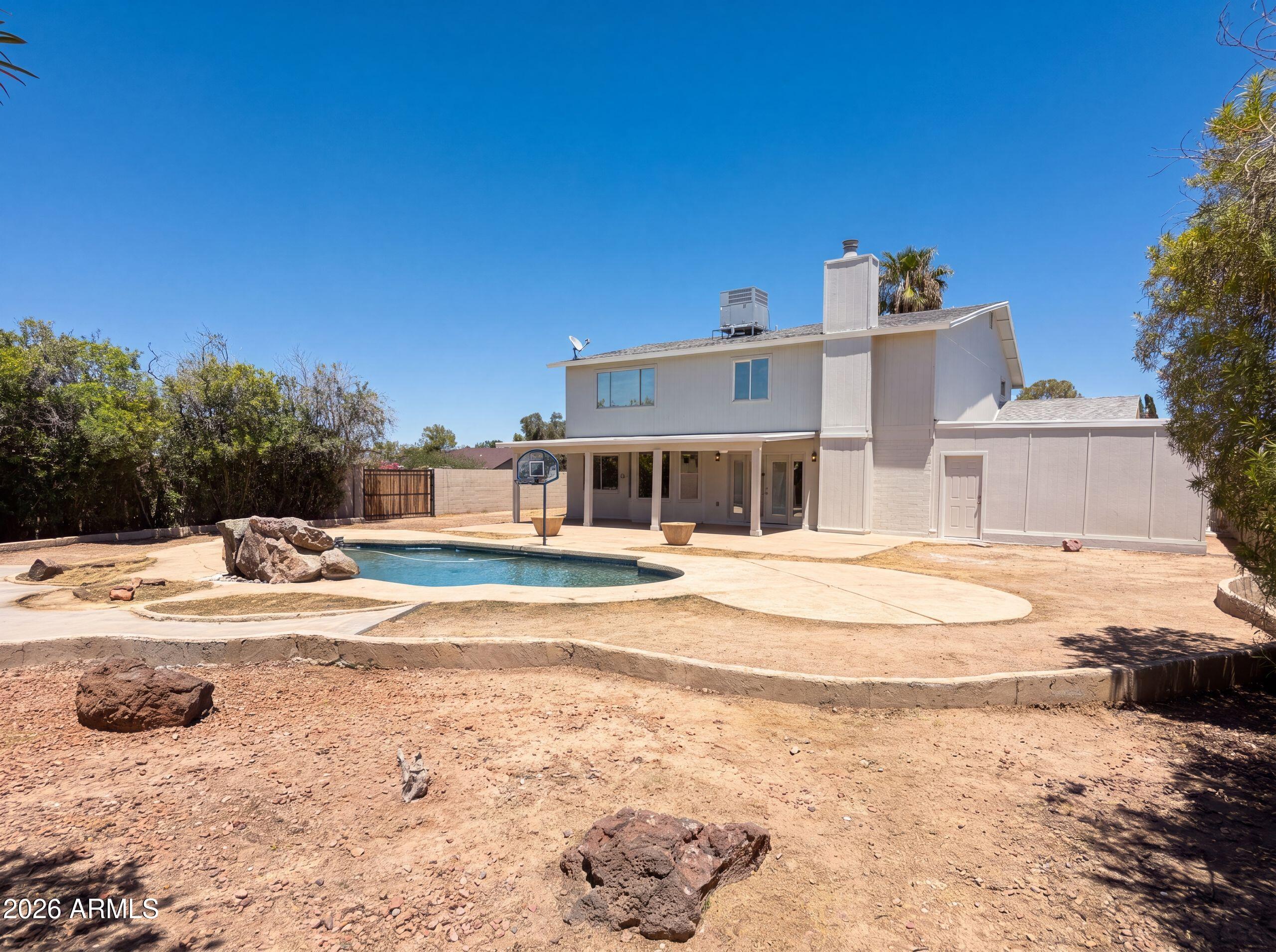 2608 S MOLLERA --