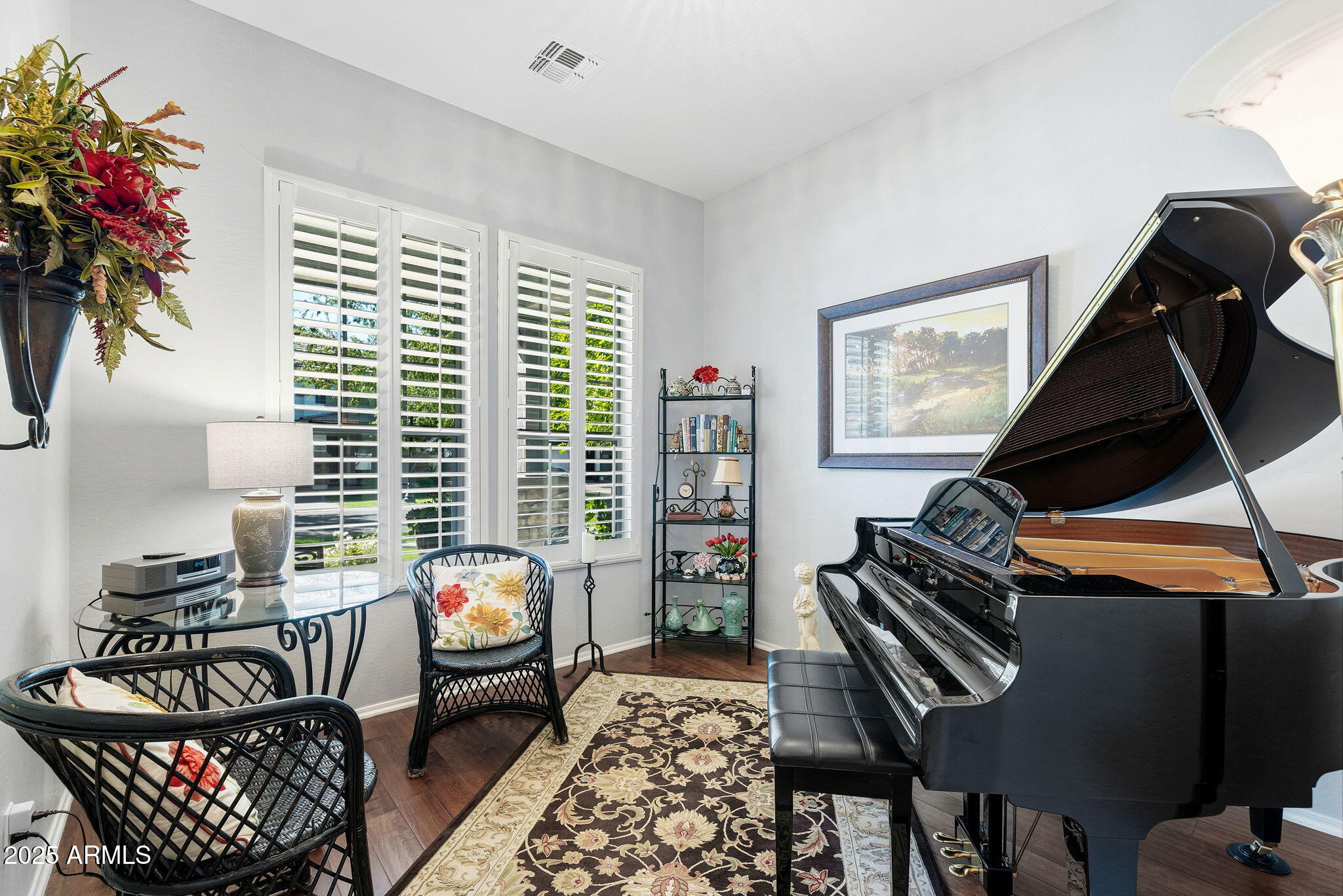 3492 E MESQUITE Street