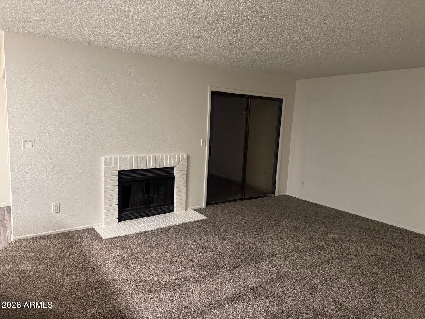 5236 W PEORIA Avenue 102