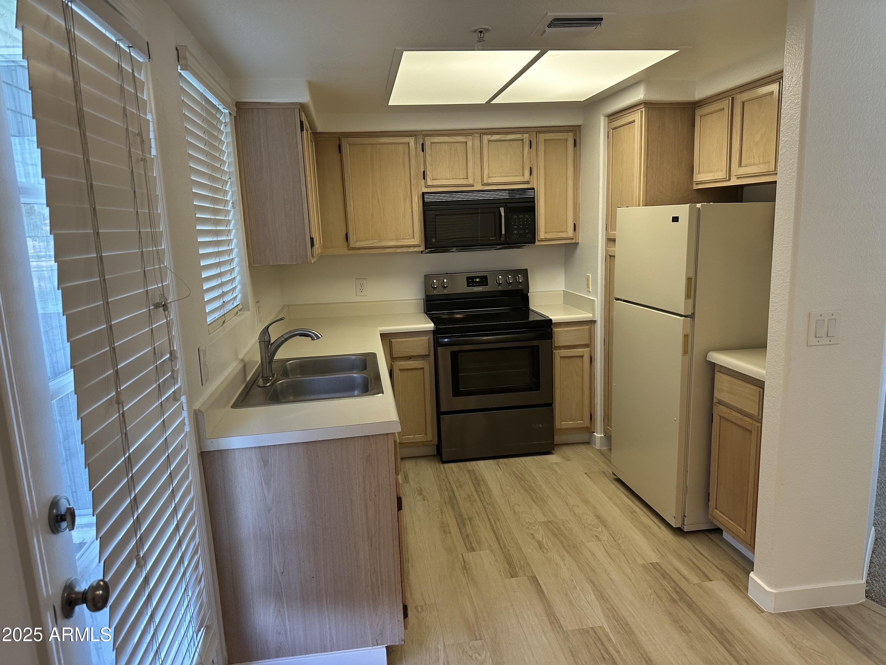 1825 W RAY Road 1008