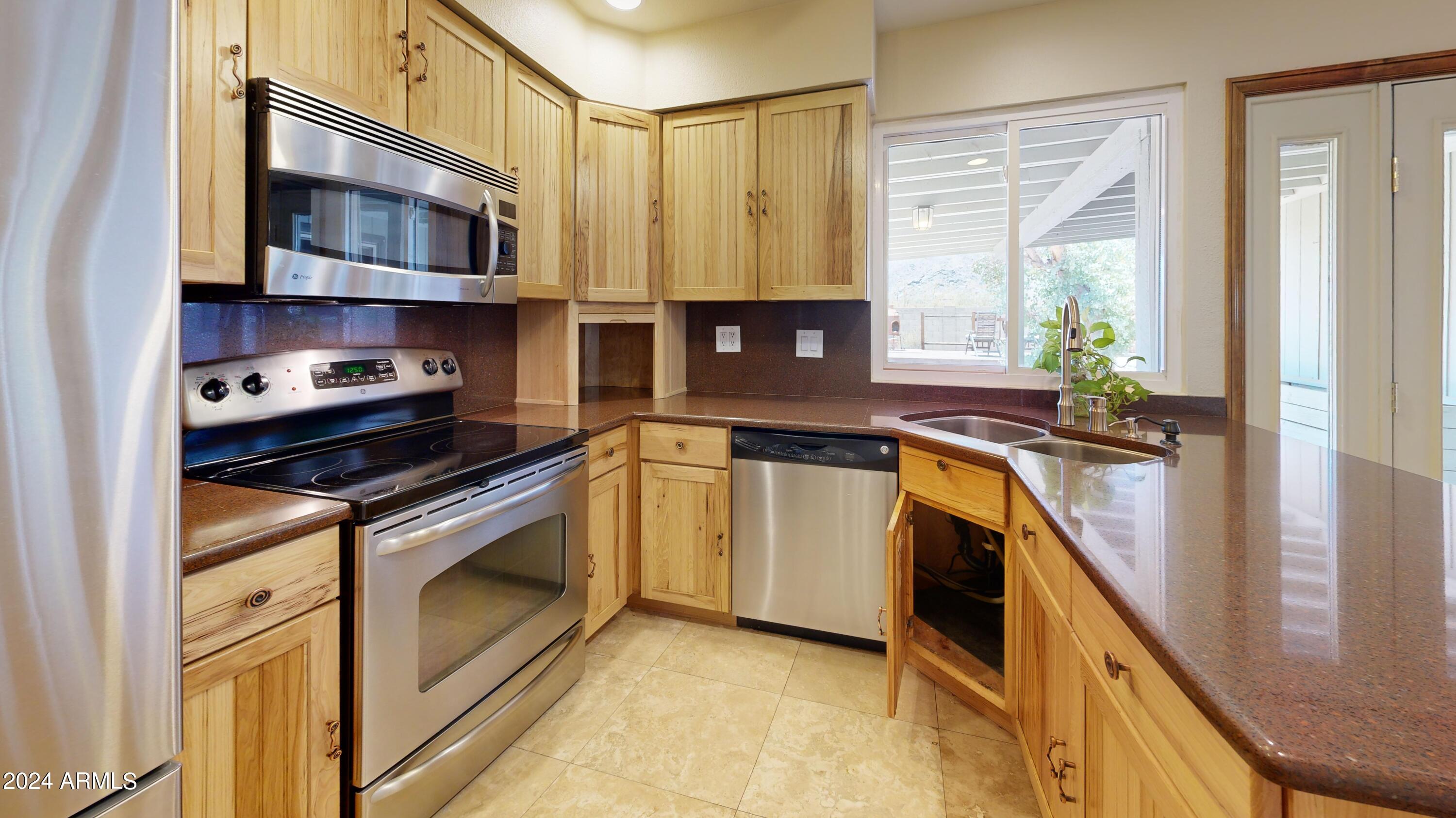 11020 S MANDAN Street