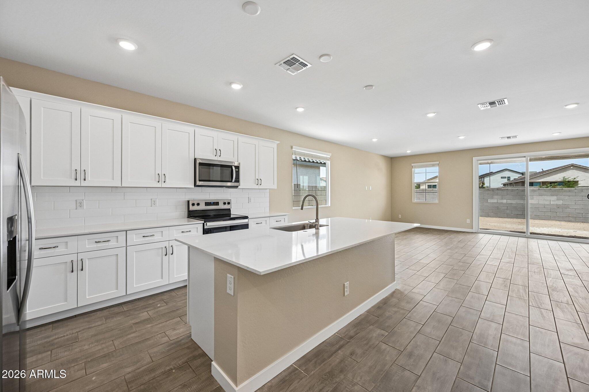 24170 W ATLANTIS Way