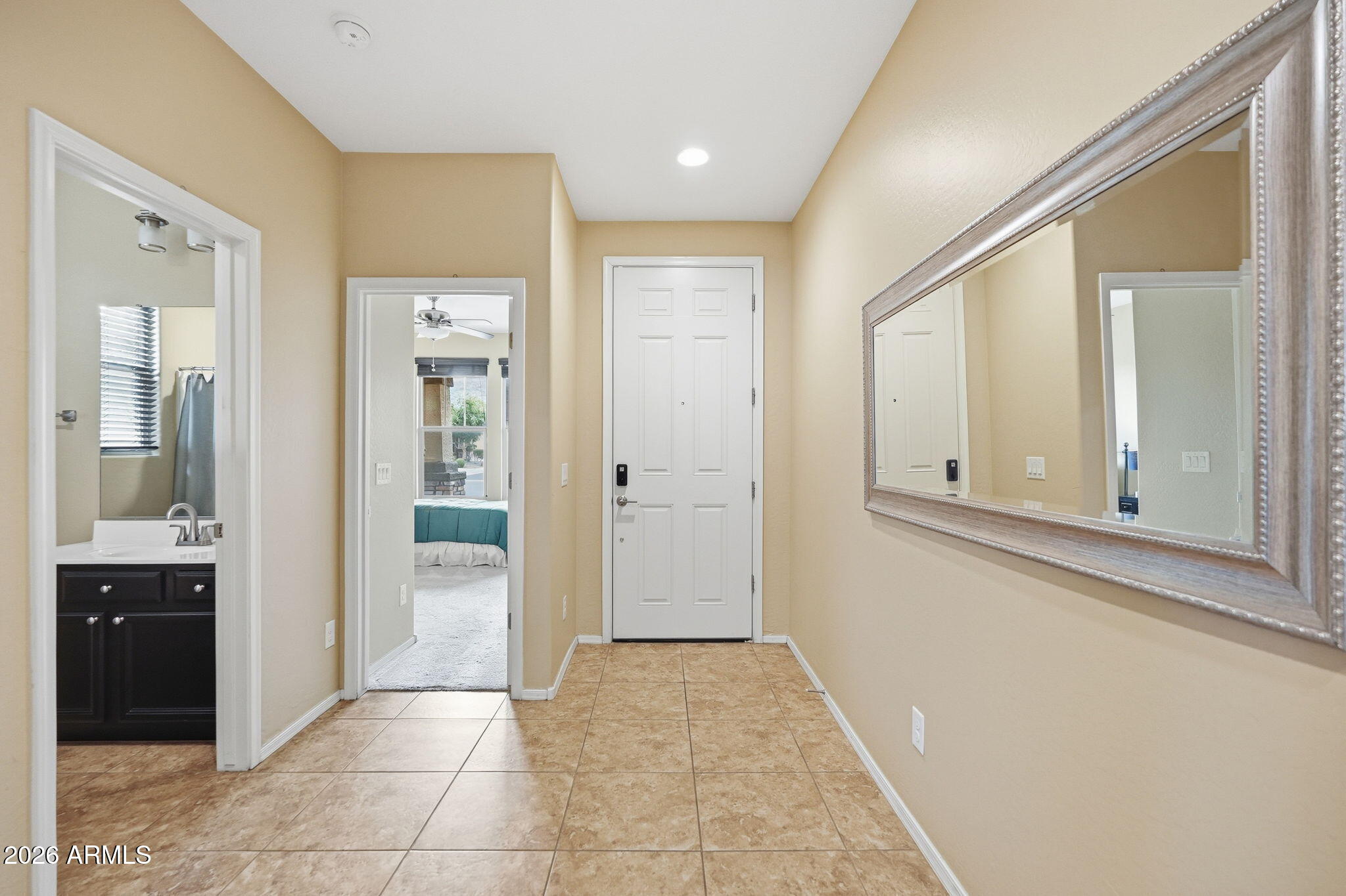 2522 E FAWN Drive
