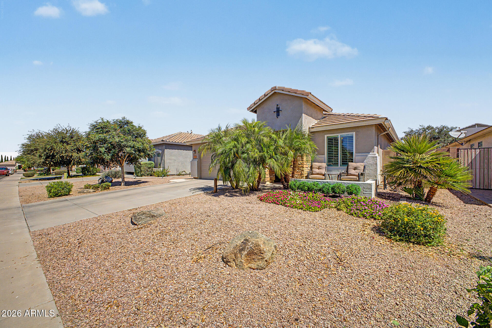 424 W HOLSTEIN Trail