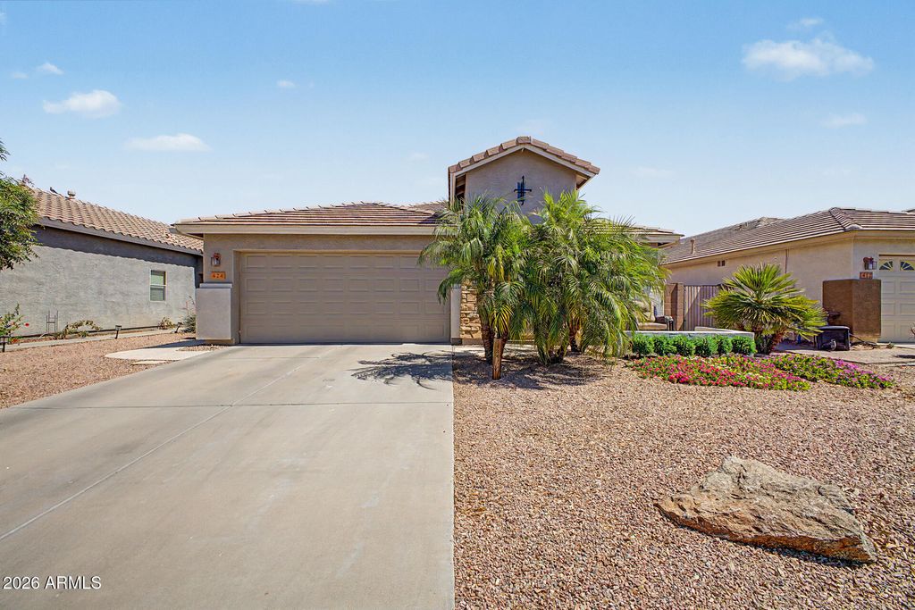Photo of 424 W Holstein Trail, San Tan Valley, AZ 85143 (MLS # 7025895)